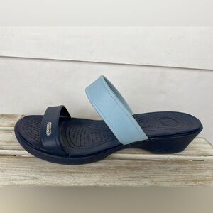 Crocs Madeira navy and light blue two-strap wedge slip on sandals women size 9